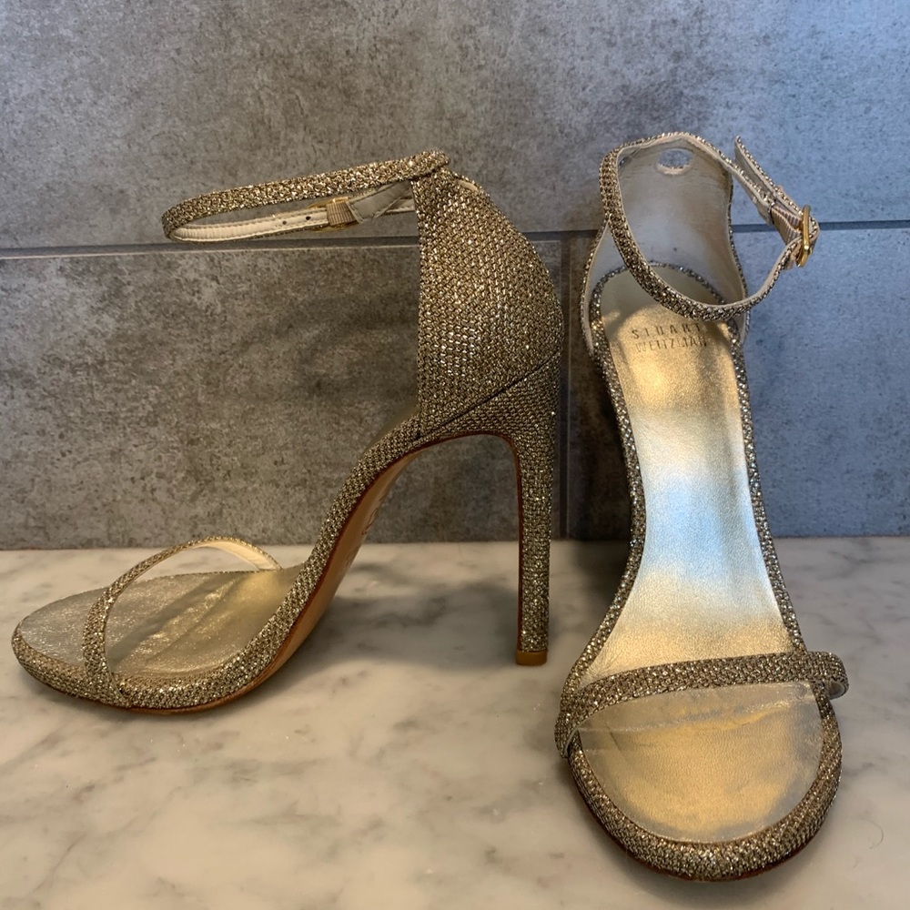 Stuart Weitzmen  glitter heels size 7 stunning!!